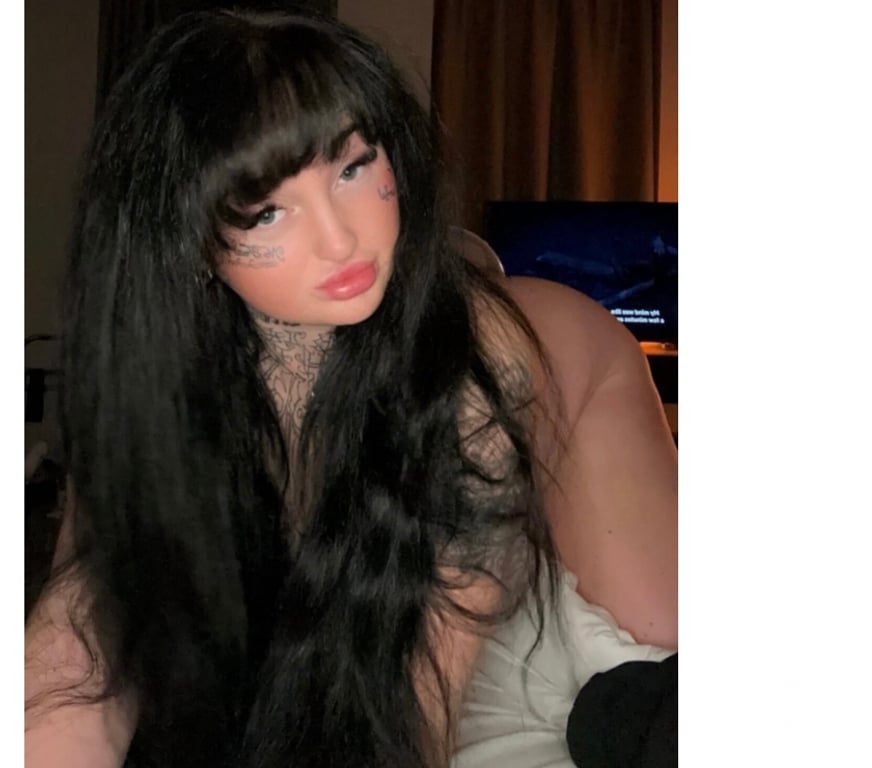 Escorts Cardiff Cardiff City Centre - Cardiff - Photos for Lola 🩷100% British girl 🏴󠁧󠁢󠁷󠁬󠁳󠁿🖤