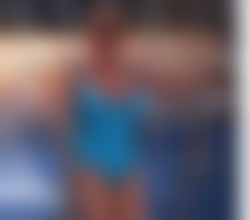 Trans Escorts West London Notting Hill - West London - Photos for Marilyn: Beautiful, Mature, Busty, sex-change woman
