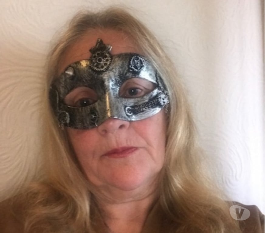 Adult Entertainment Cheshire East Adlington - Cheshire East - Photos for mature lady avalable for telephone chats