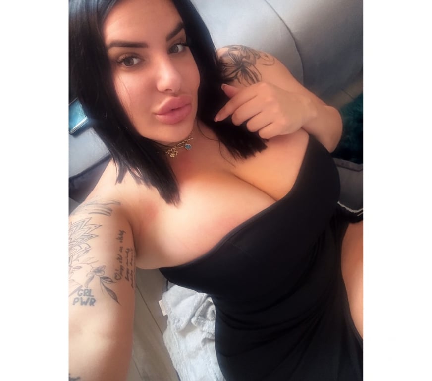 Escorts Kent Medway - Kent - Photos for Alexa in Medway