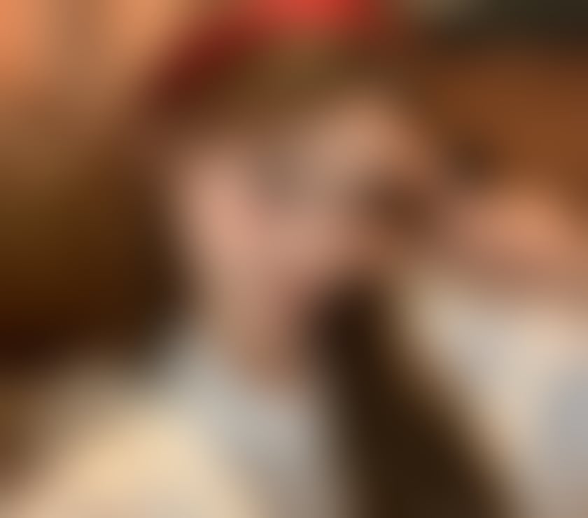  Escorts & Erotic Massage Southend Airport Southend-on-Sea - Photos for Sexy Asian lady offer massage or escort services