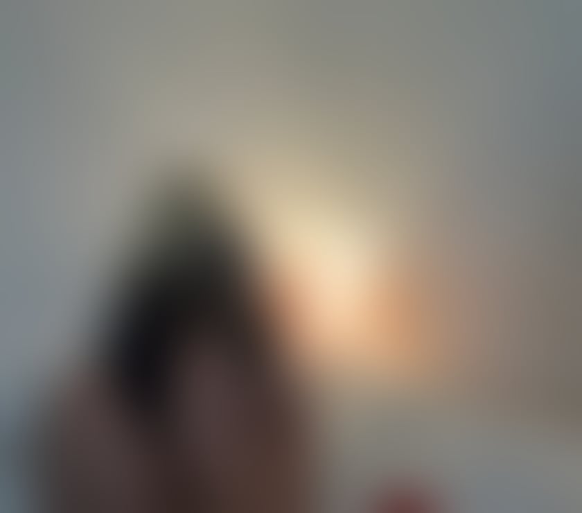 Escorts West London Hillingdon - Photos for Patricia nice blond Big Bum special massagem