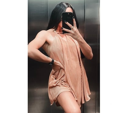  Escorts & Erotic Massage Woking Town Centre Woking - Photos for 🔥LUMA STUNNING PARTY GIRL 💯
