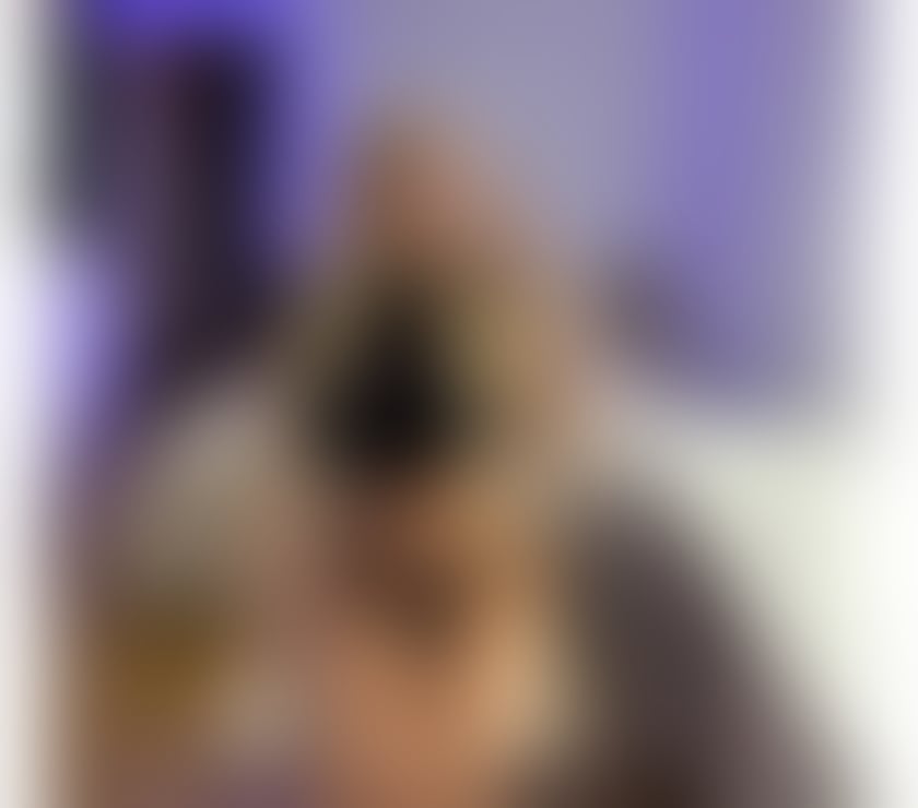 Escorts Buckinghamshire Milton Keynes - Photos for LIZZY NEW in tow available now just call me