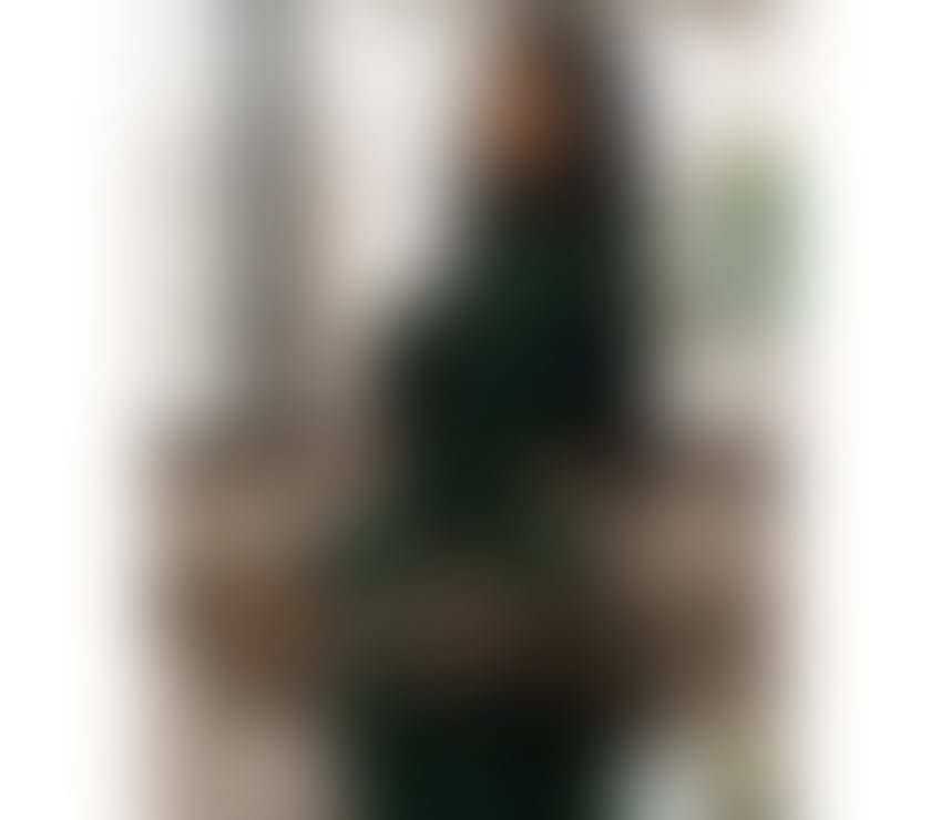  Escorts & Erotic Massage Swindon Town Centre Swindon - Photos for Hot vip escorts🥳💦best service and company💦🥳