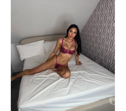 Escorts The Avenues Hull - Photos for Maya💋 New Girl❤️ No Rush💋