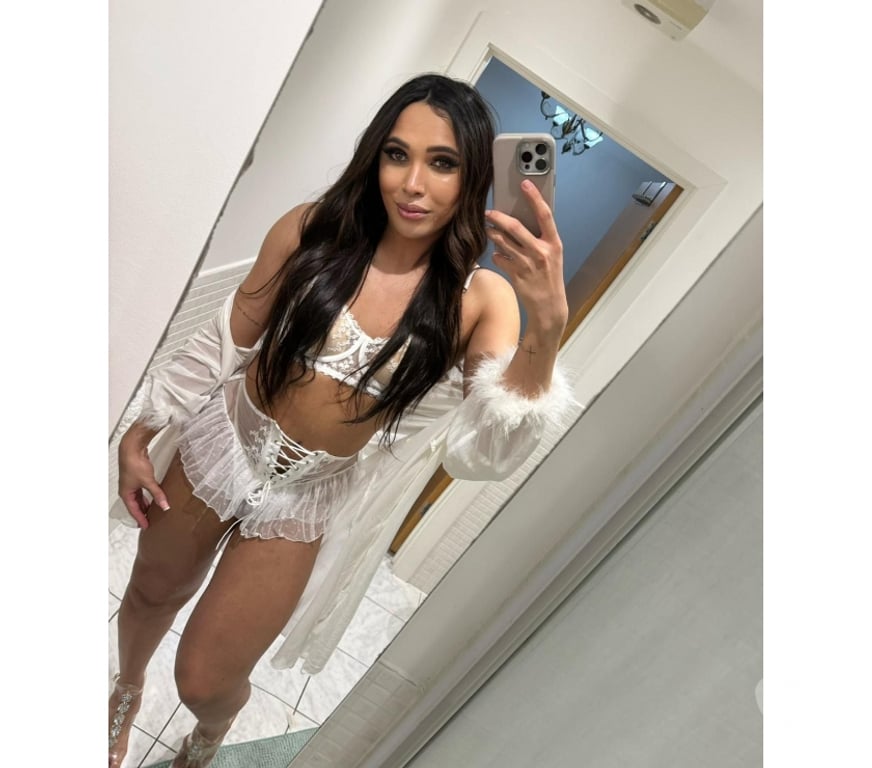 Trans Escorts West London Hillingdon - Photos for jullie hot ts back in town