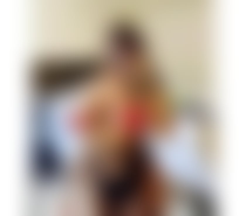 Escorts West Yorkshire Leeds - Photos for Ella , back in town ๐ฅฐ party girl ๐๐๐