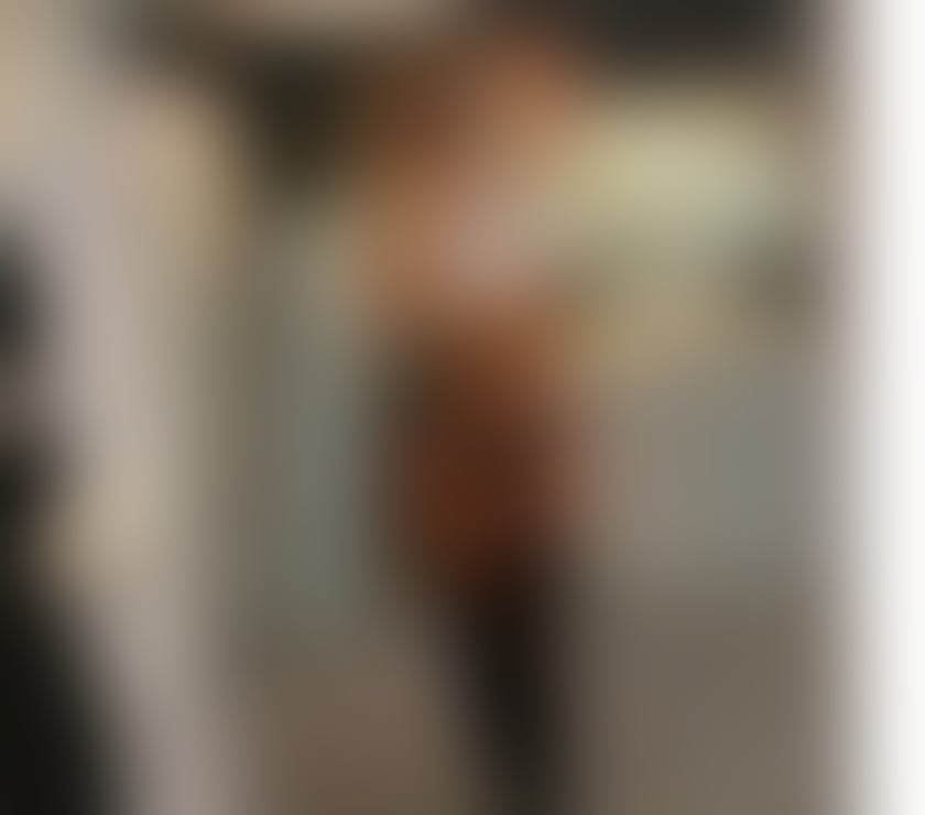 I confirm photos with video call, no rush,owo😘
