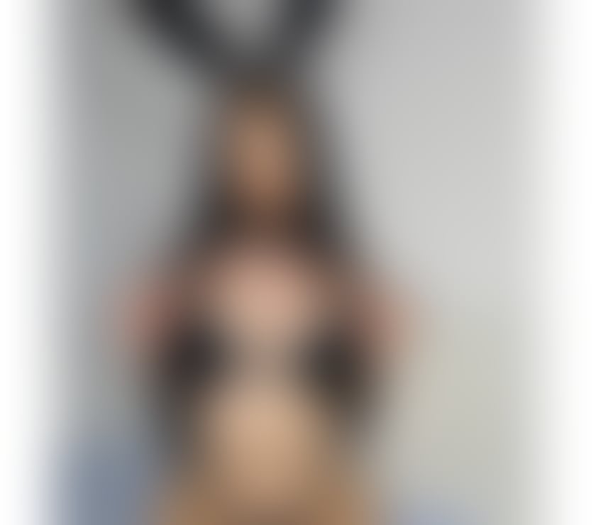 Escorts Ceredigion - Wales Aberffrwd - Ceredigion - Photos for Sarah & New Here & Party Girl