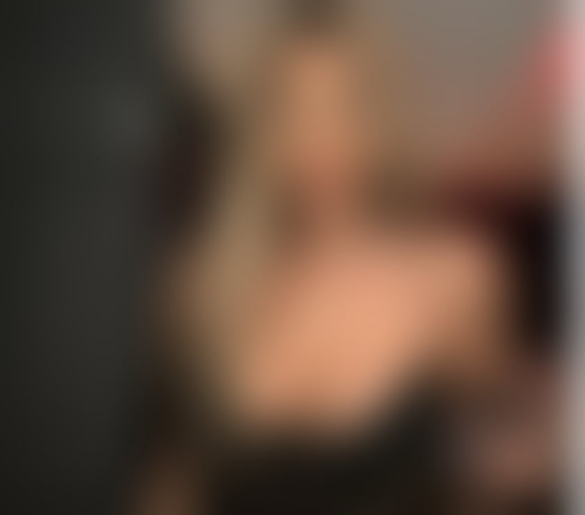 Escorts Surrey Guildford - Photos for Hot girl only outcall x