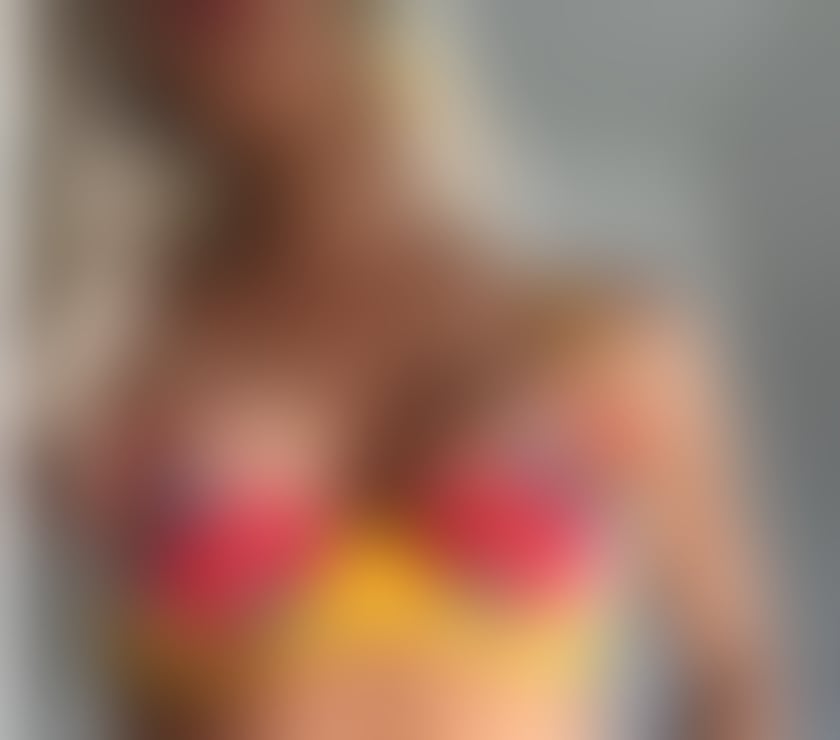 Escorts West Yorkshire Leeds - Photos for Merry Leeds City