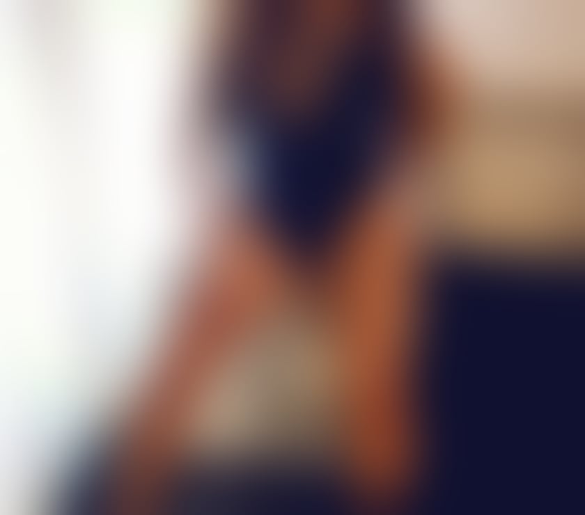 Escorts Lancashire Blackburn with Darwen - Photos for Sexy Pakistani Zara in Blackburn