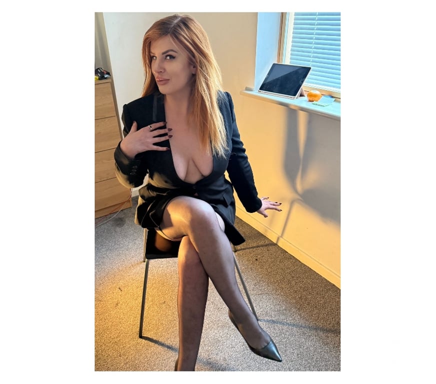 Escorts West Yorkshire Leeds - Photos for Miss Camilla Back in Leeds Busty DOM EXPERT 32F Busty