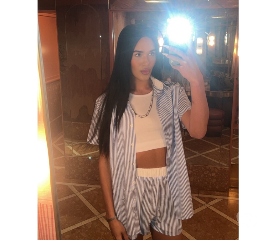 Trans Escorts Merseyside Liverpool - Photos for White British trans girl x