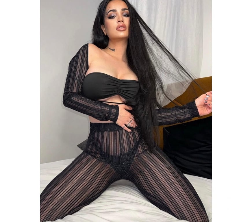 Escorts Edinburgh Edinburgh Old Town - Edinburgh - Photos for ANGELA BEST PARTY GIRL 🥂🎉 ONLY OUTCALL🔥🥵