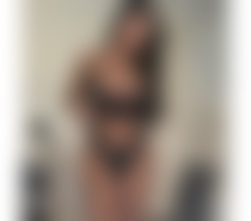 Escorts East London Havering - Photos for Hi bby I’m free for you x