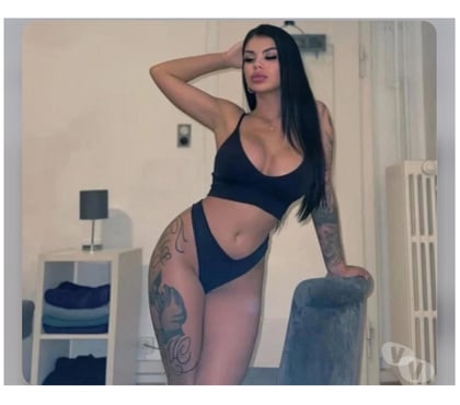 Escorts Romford Havering - Photos for Hi bby I’m free for you x