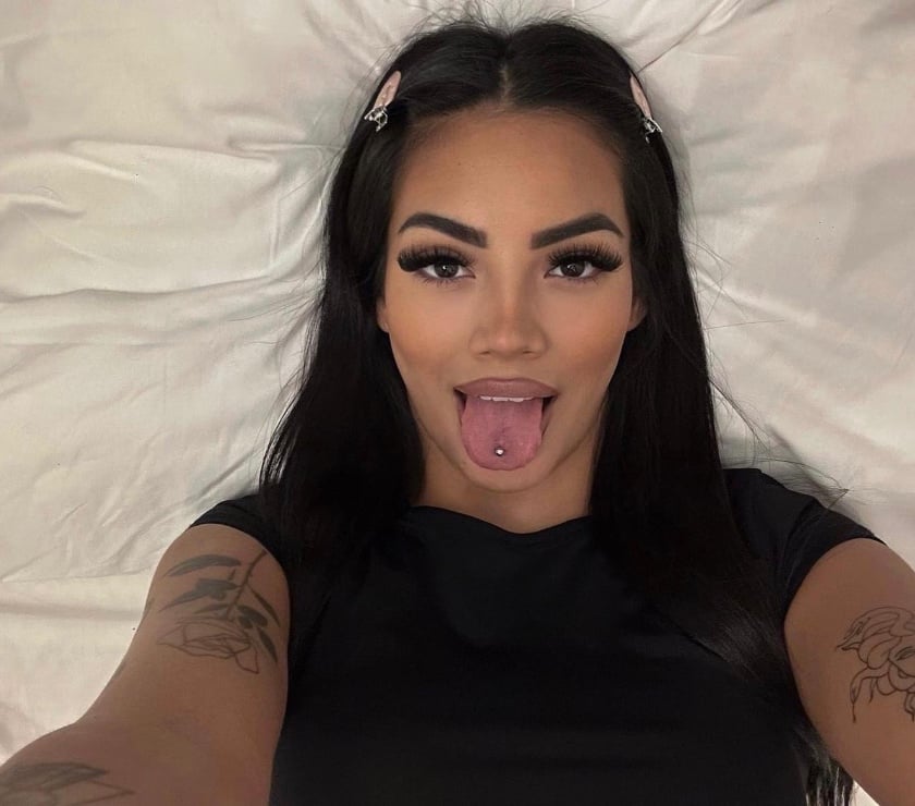 Escorts Parkhouse Glasgow - Photos for ANGELA BEST PARTY GIRL 🥂🎉 ONLY OUTCALL🔥🥵