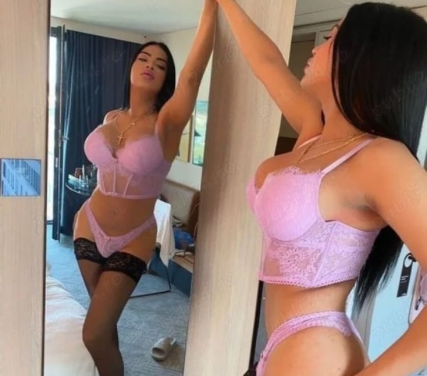 Trans Walthamstow Central Station East London - Photos for ❤️NEW T-GIRL IN YOUR TOWN ROXY❤️