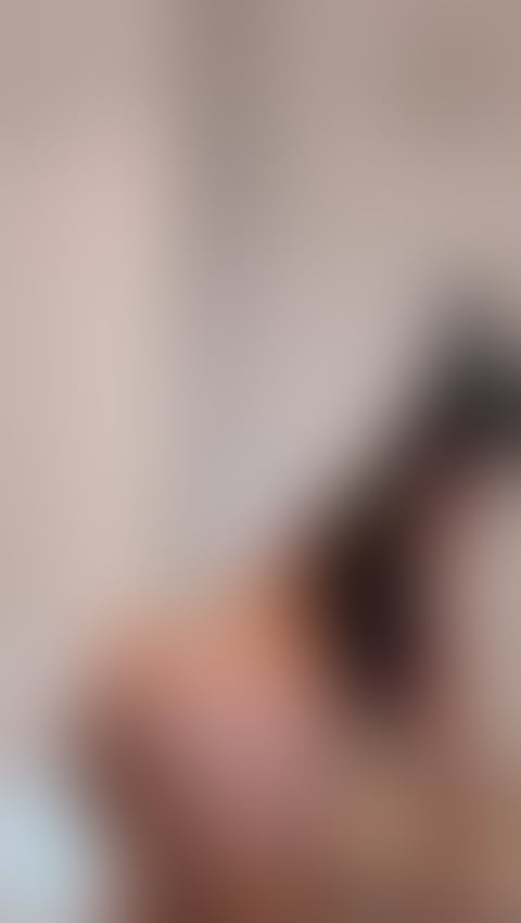 Escorts East London Canary Wharf Station - East London - 