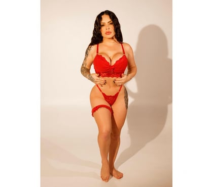 Escorts Sutton Town Centre Sutton - Photos for 🔸100🔸Bianca party girl 🍭🥂🔥