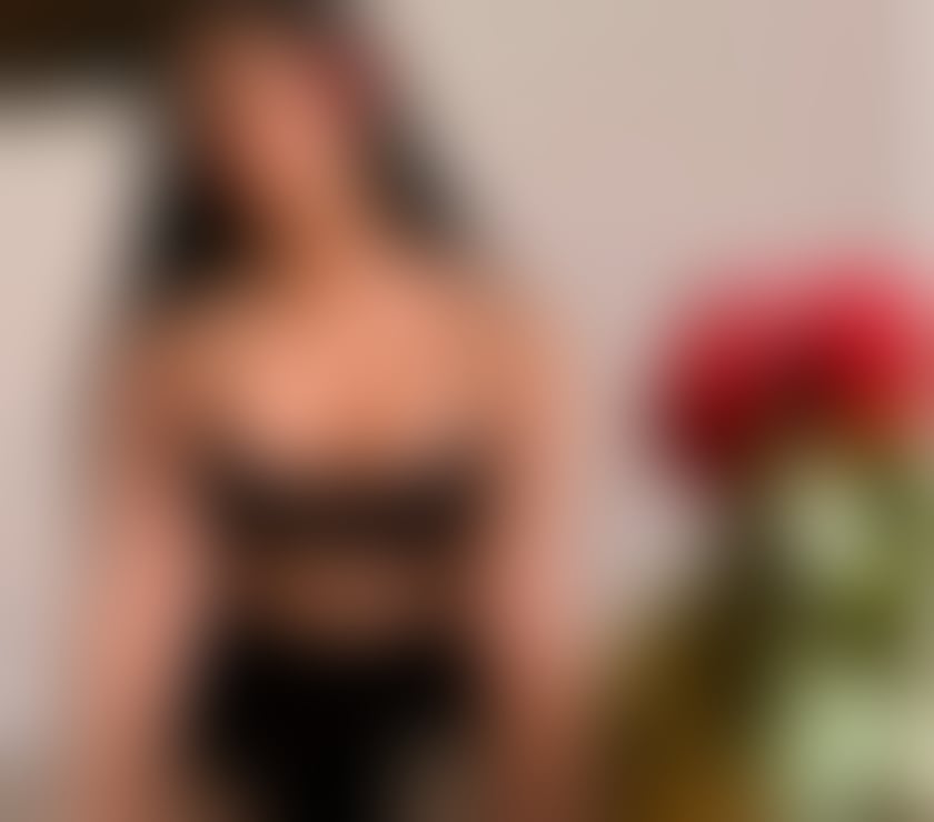 Hi new town olny outcall party avalabile 24h