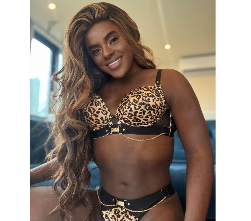 Trans Escorts West London Paddington (H&C Line) Station - West London - Photos for Bombom XL Brazilian 🇧🇷