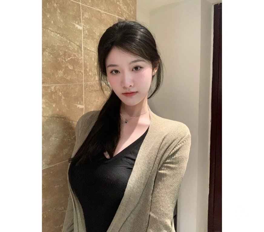 Escorts Barnet Edgware - Barnet - Photos for Friendly and sweet personality Asian girl new in here