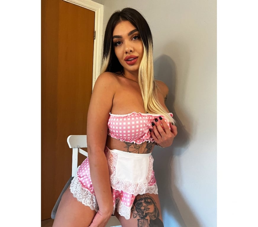 Escorts Essex Harlow - Photos for 🔥OWO —BIG BOOBS—BIGG ASS🍒pics 💯💦