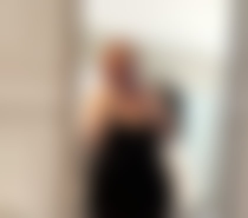 Escorts Essex Colchester - Photos for English Curvy Escort available for incalls in Colchester