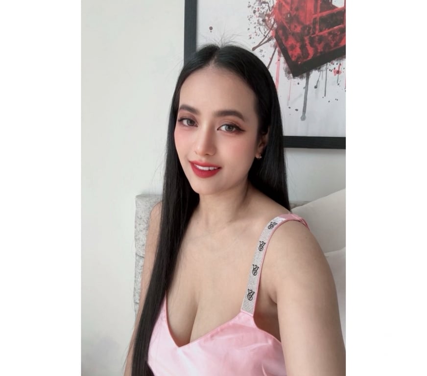 Escorts West Midlands Birmingham - Photos for Hot Sexy Thai Girl -GFE- Massage B2B real pics 07930731325