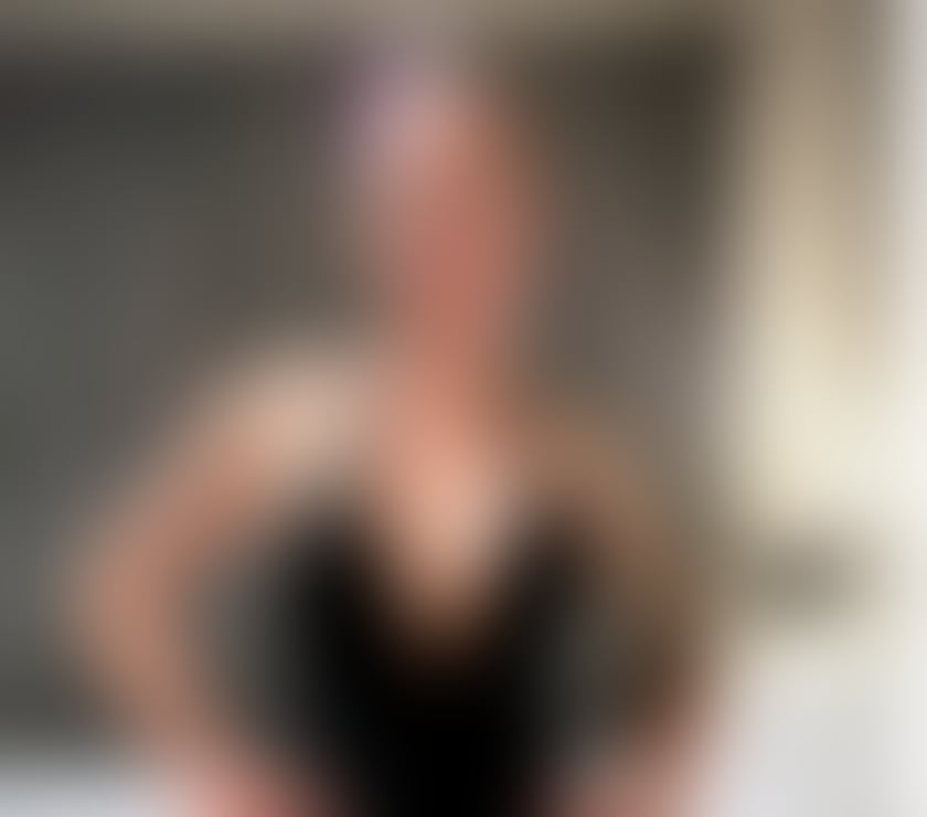 Escorts Wiltshire Swindon - Photos for Relaxing and Revitalising Massage by English Sadie!