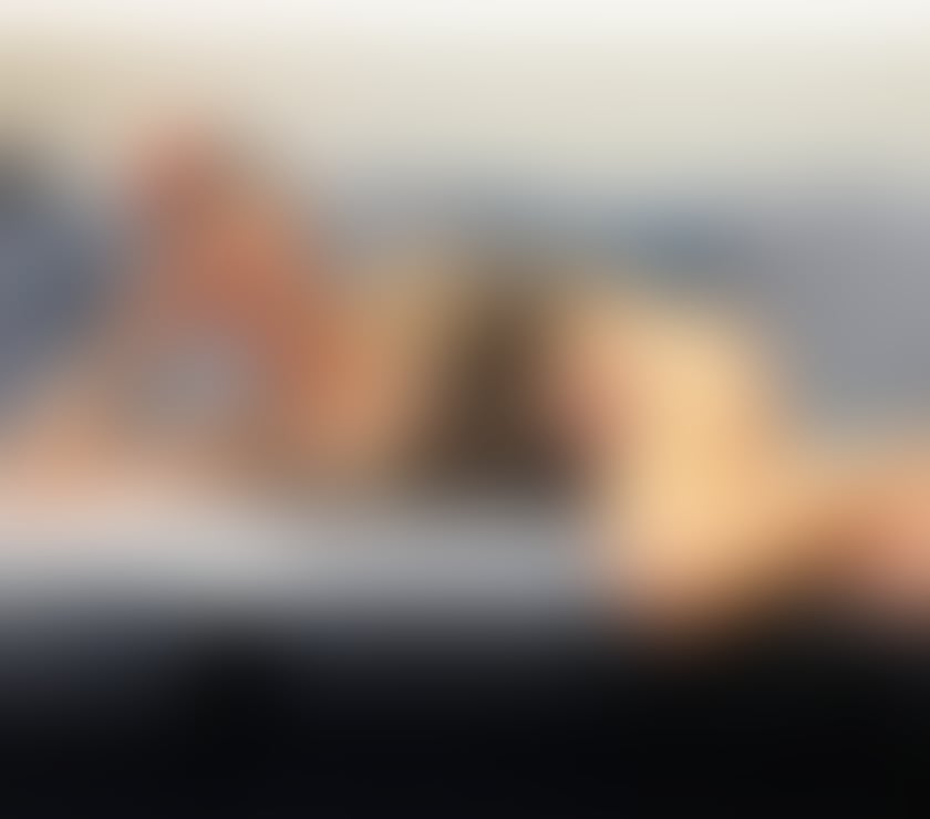 Escorts Wiltshire Swindon - Photos for Relaxing and Revitalising Massage by English Sadie!
