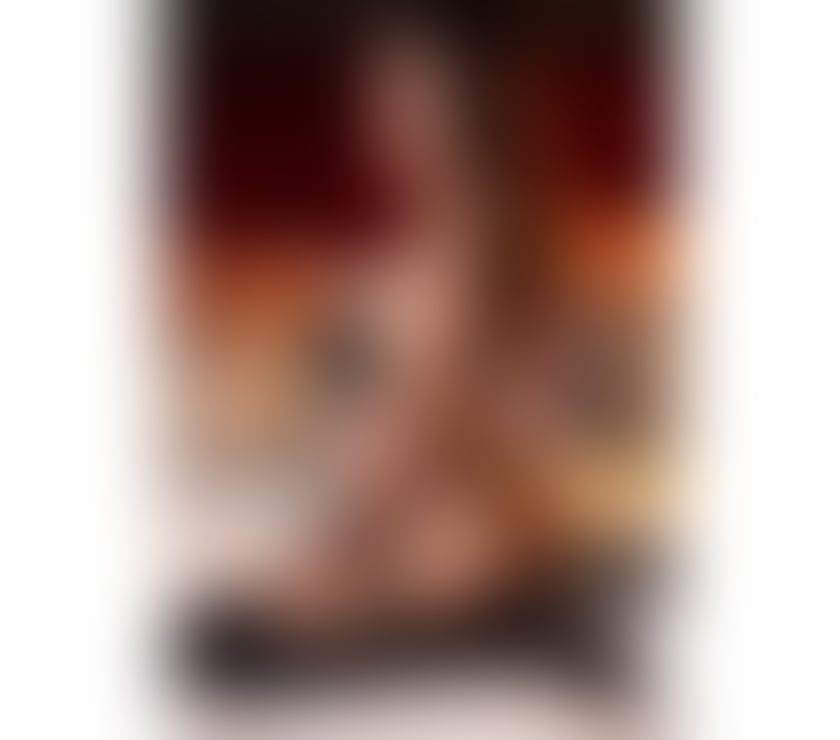 Luna Sexy Thai Ladyboy