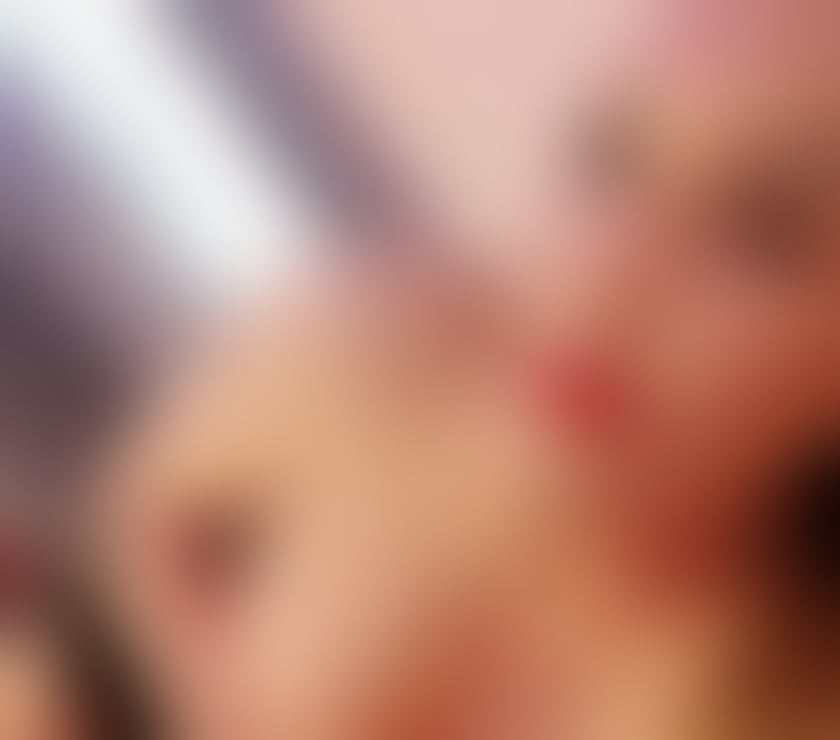 Busty Sexy Thai TS Ladyboy with a Lovely Surprise in Town x