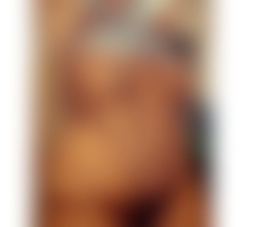 Escorts Greater Manchester Salford - Photos for 6ft tall Amazonian Queen with curves
