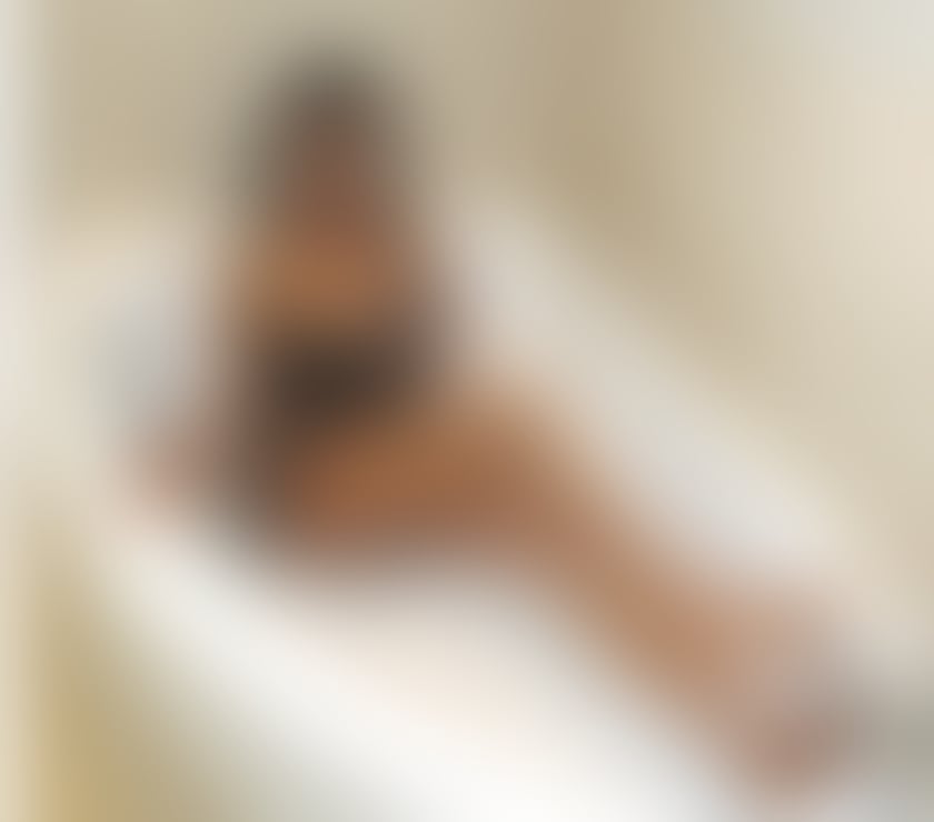 Escorts North London Finchley - North London - Photos for Thai Trans Isabelle model