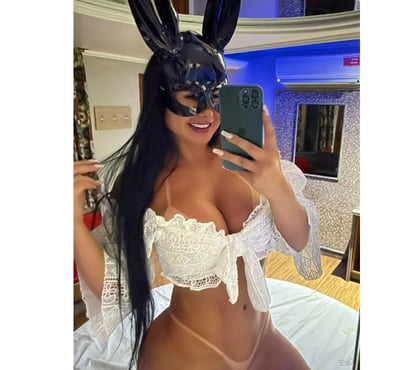 Escorts Canning Town East London - Photos for KARINE PARTY GIRL 🥂🍾🇧🇷