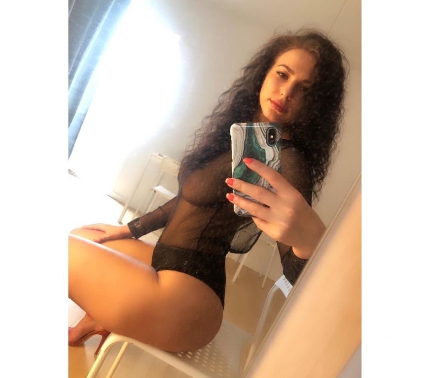 Escorts Hampshire Southampton - Photos for 💯 SUPERB HOT BRUNETTE💯REAL PICS💥Ella