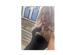 LARISSA BIG BUM PARTY 🥳