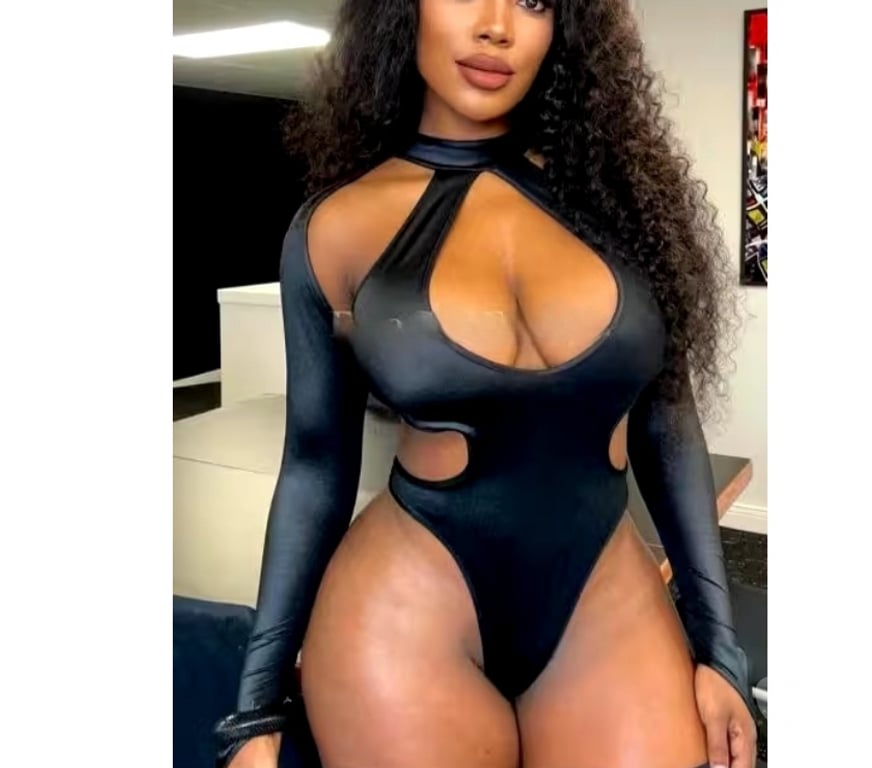 Escorts Hampshire Rushmoor - Photos for SEXY CURVY 🍭🔥HOT NAUGHTY🔥💯REAL FULL GFE
