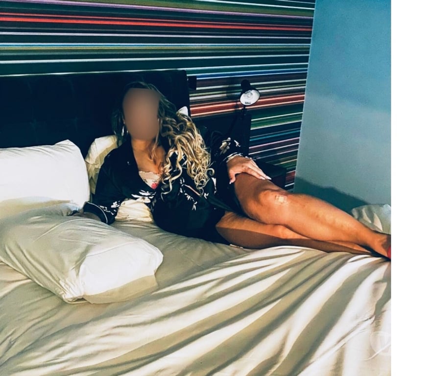 Escorts Greater Manchester Stockport - Photos for Blonde Gabriella curvy bombshell party girl 🥳❤️