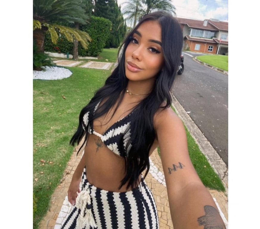 Escorts West Yorkshire Leeds - Photos for Julia🦋🍭 best owo 💦 brazilian 🇧🇷