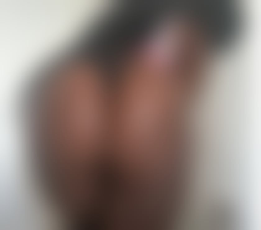  Escorts Bush Hill Park Station Enfield - Photos for African Queen hot and sweet 😋 😍NO RUSH 🍆