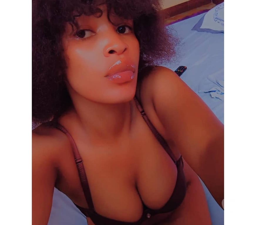 Escorts East London Stratford - DLR Station - East London - Photos for Easy Black girl who can fulfil your best desire