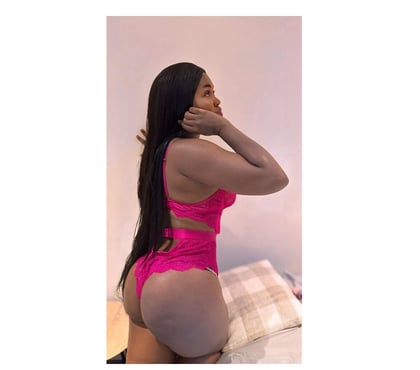  Escorts Bush Hill Park Station Enfield - Photos for South Africa Girl hot and sweet 😋 😍NO RUSH