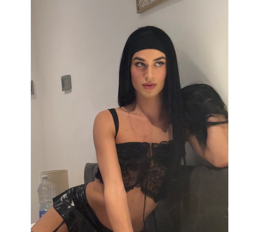 Trans Escorts East London Canary Wharf - East London - Photos for Sweet Chloé Cross Party 🎉🔥