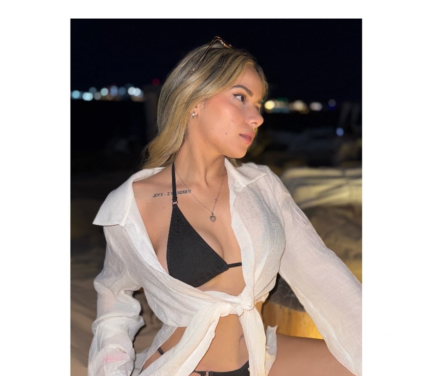 Escorts Bedfordshire Luton - Photos for NEW CRISTAl BLONDE IN THE TOWN