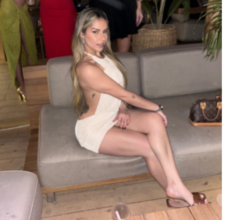 Escorts Bedfordshire Luton - Photos for NEW CRISTAl BLONDE IN THE TOWN